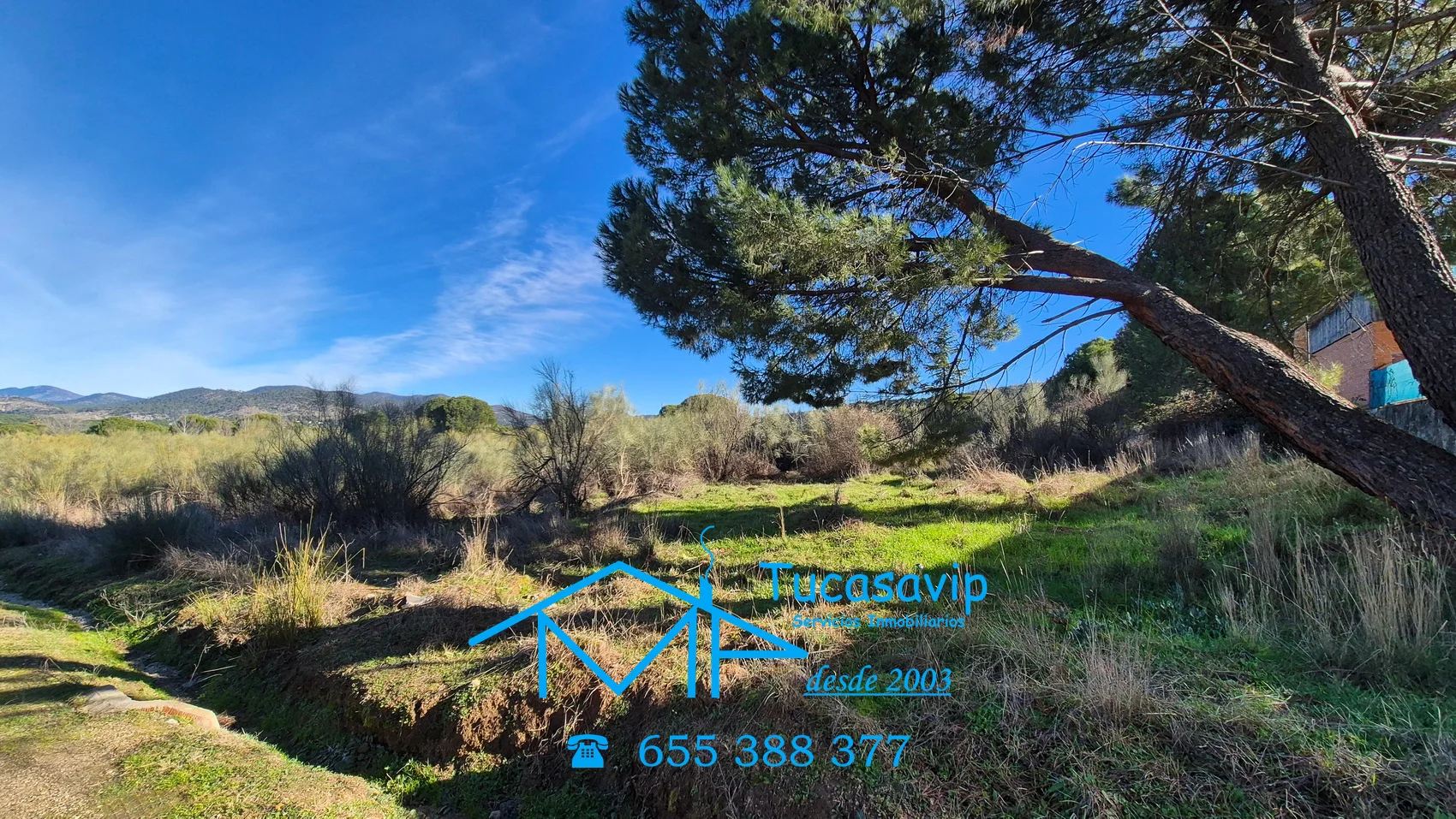Gran parcela natural junto al pantano