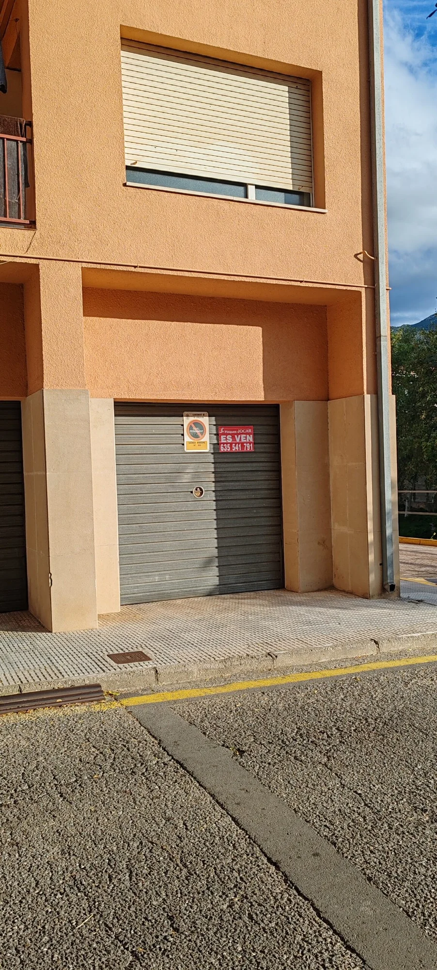 Garaje cerrado en La Jonquera, 19 m²