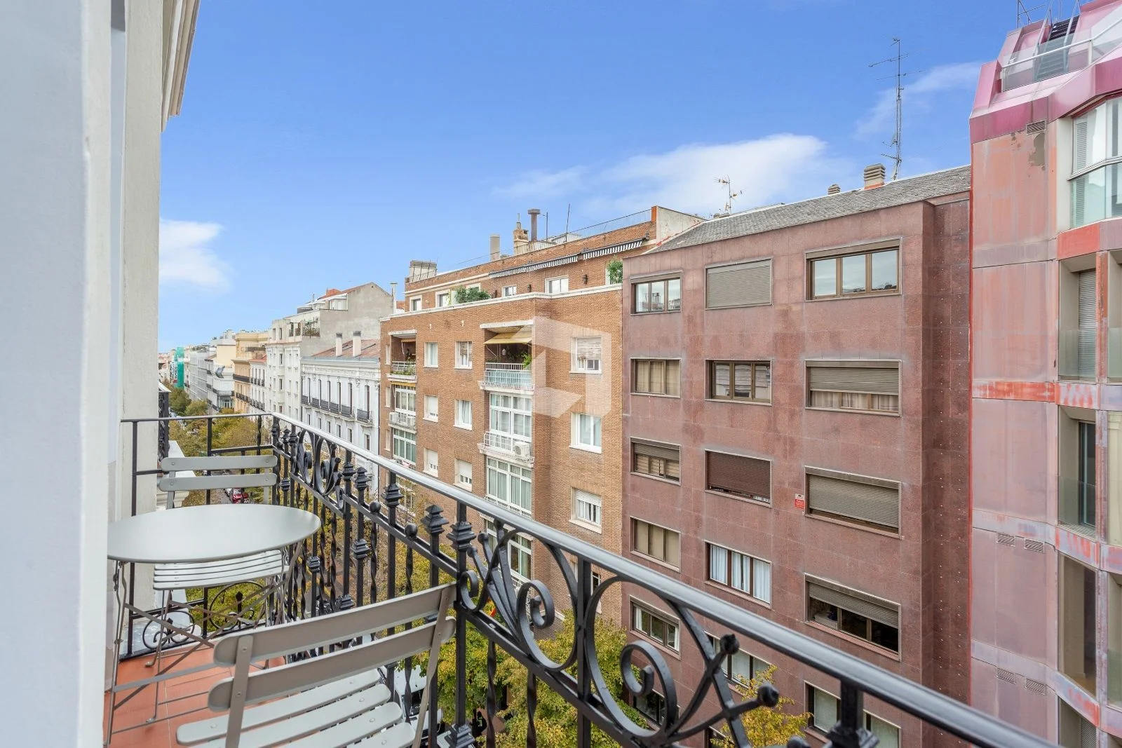 Piso reformado en Recoletos de 149 m²