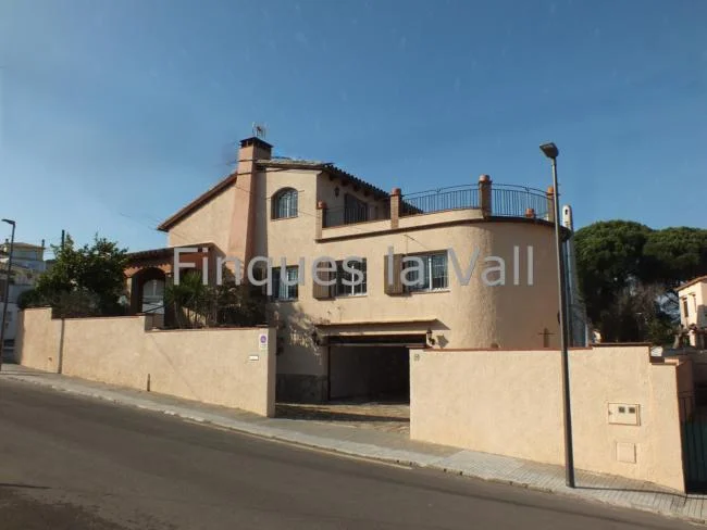Tourist-licensed chalet near L'Escala port