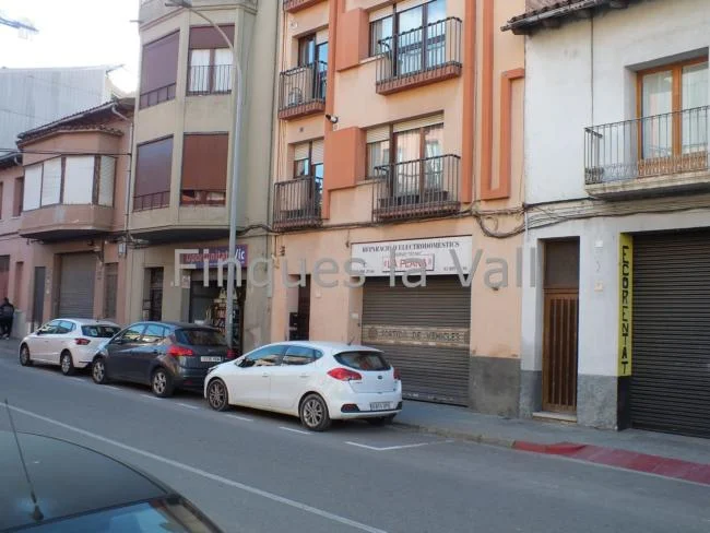 Local comercial de 295 m² en Vic