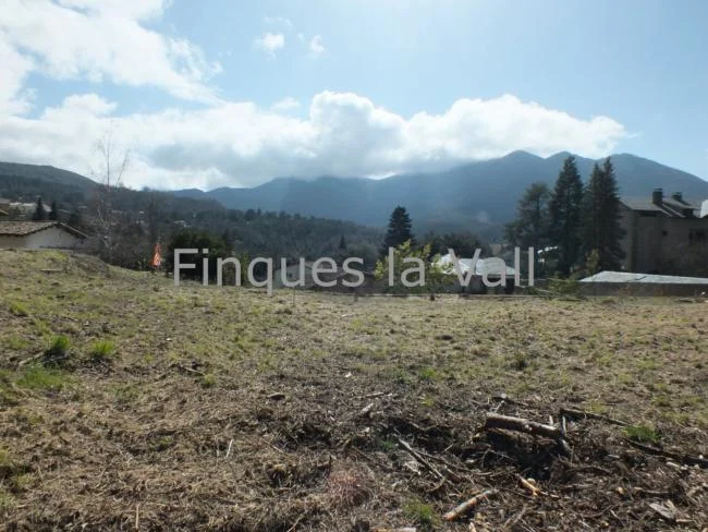Parcela residencial en Viladrau con vistas al Montseny