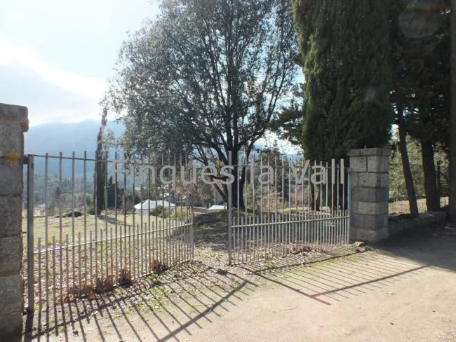 Parcela residencial junto al Montseny