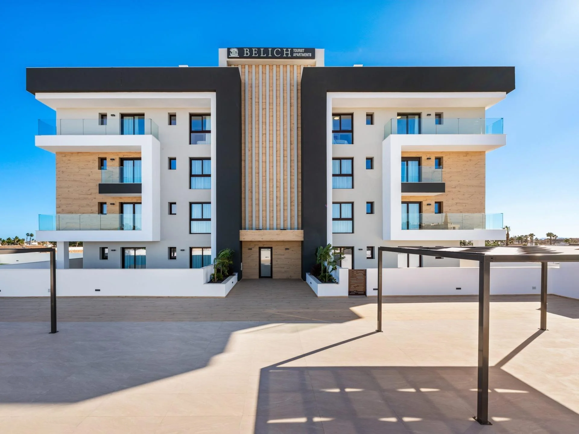Tourist-licensed apartment near Mediterranean