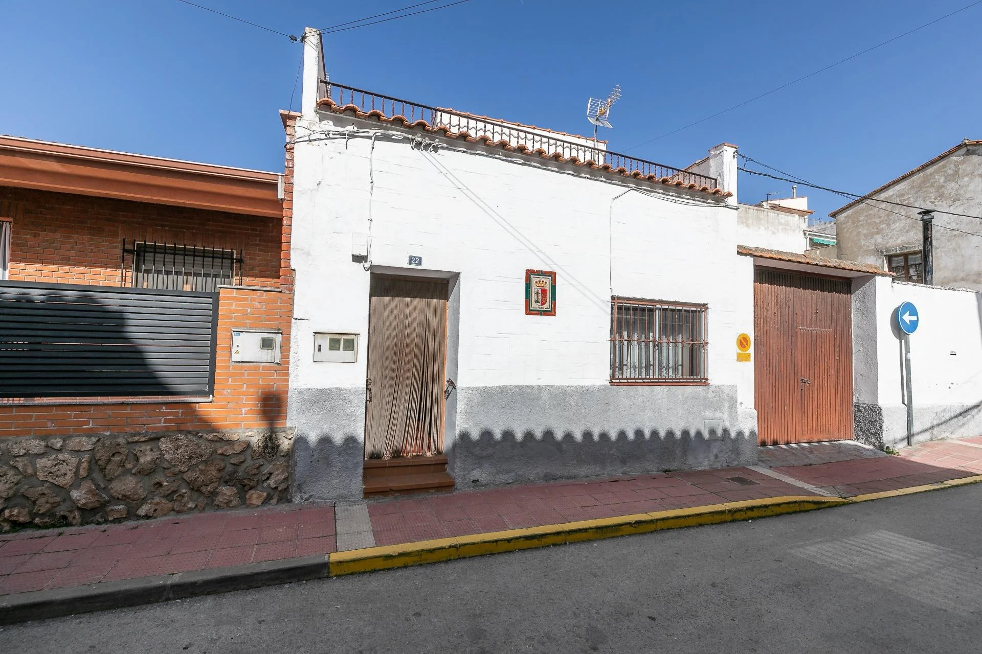 Amplia casa en Tielmes de cinco habitaciones para reformar