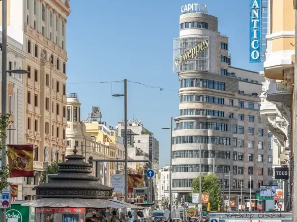Piso reformado en Madrid Centro, un dormitorio