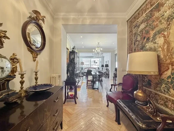 Piso en Chamberí de 140 m² y 3 dormitorios