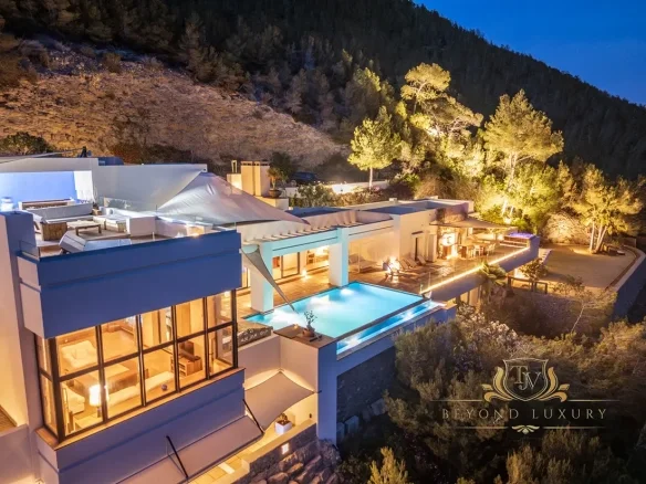 Luxury Ibiza villa with sea views