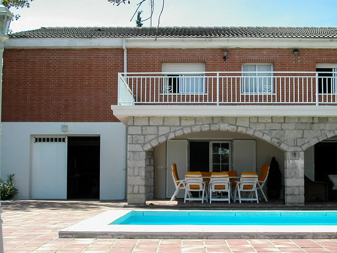 Spacious chalet with private pool