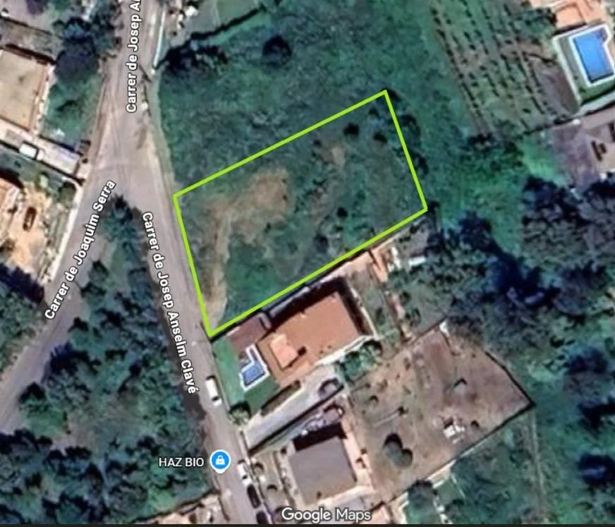 Large residential plot in Ca l'Esmandia