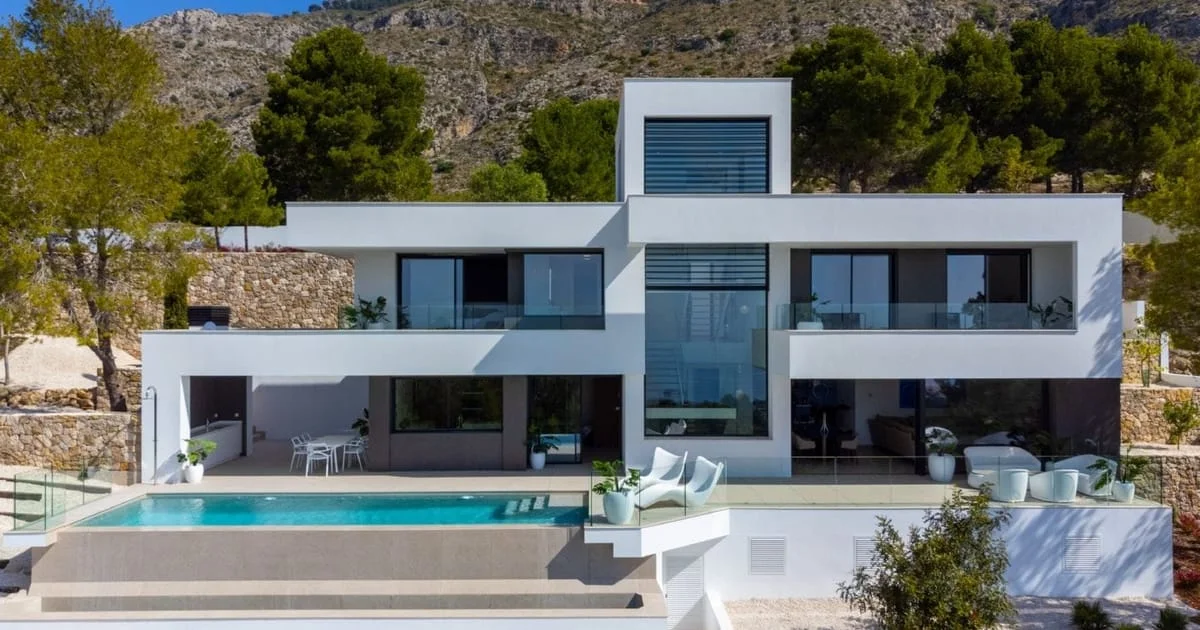 Villa con vistas al mar y tres dormitorios