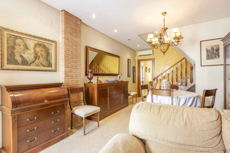 Move-in-ready village house, 3 bedrooms