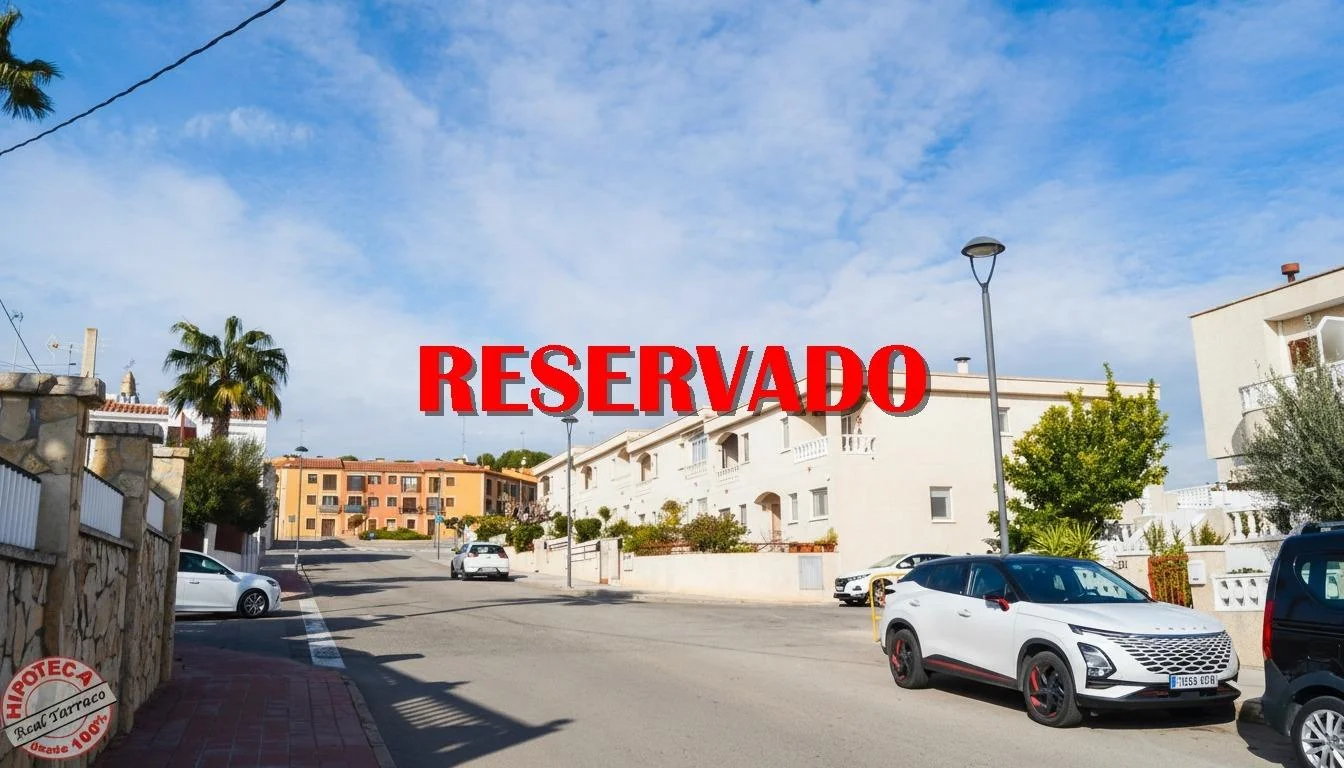 Adosado para reformar en Creixell, 2 habitaciones