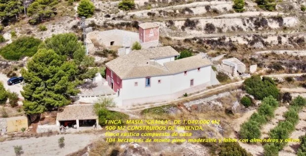 Historic masia with extensive rural estate