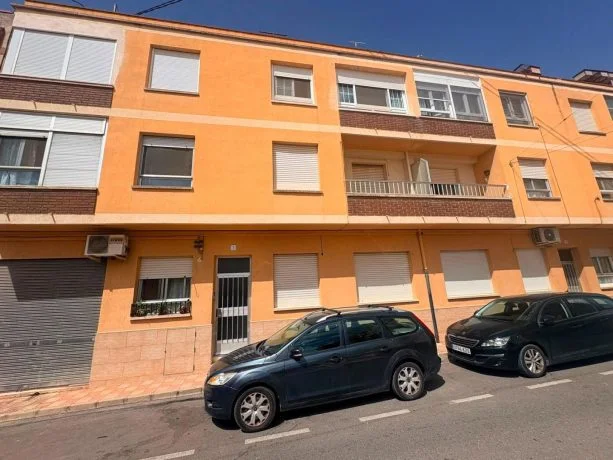 Central 89 m² flat with views
