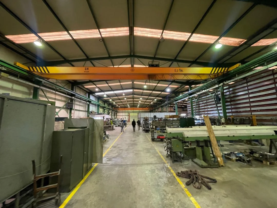 Nave industrial en Itziar con ampliación