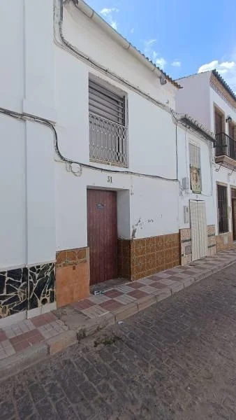 Renovation townhouse in Alcalá del Río