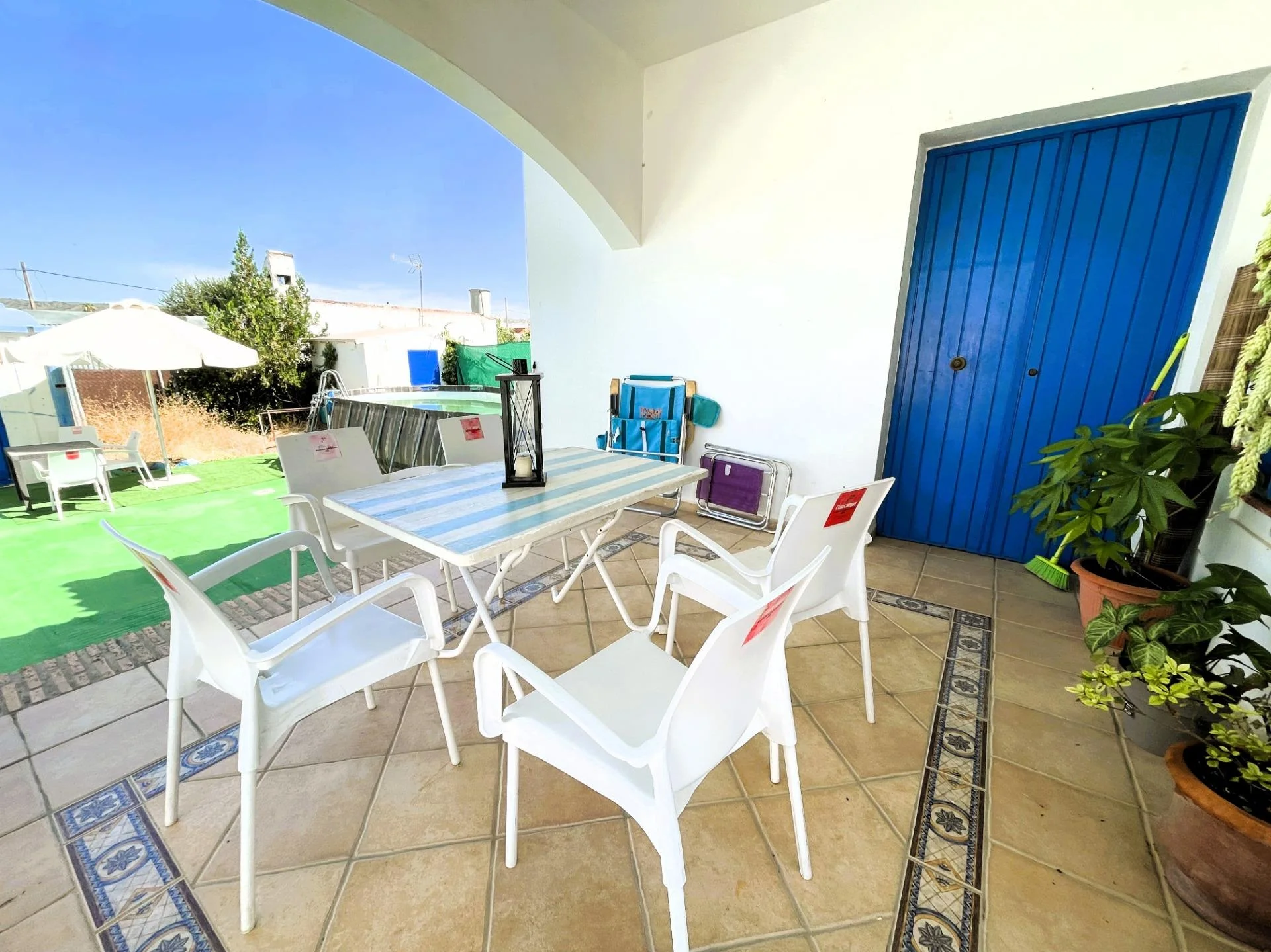 Casa independiente con parcela de 415 m²