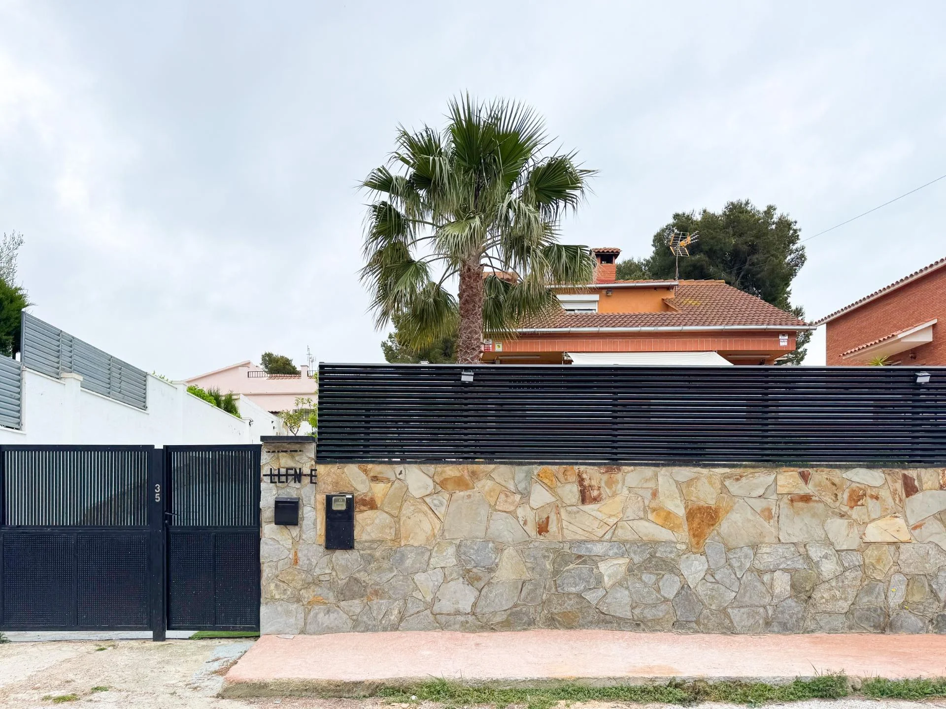 Chalet con piscina privada en Els Masos