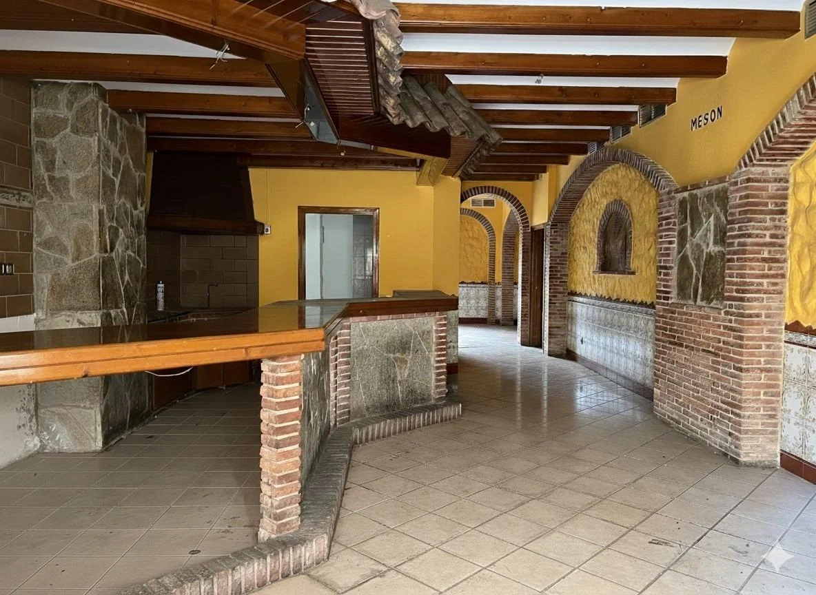 Local comercial en Centre de Reus, 142 m²
