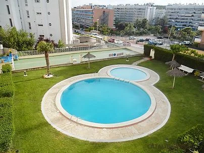 Apartamento reformado en Fenals junto al mar