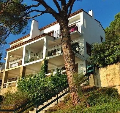 Casa pareada nueva cerca de Lloret, 4 dormitorios