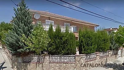 Casa amplia en Sils con siete dormitorios