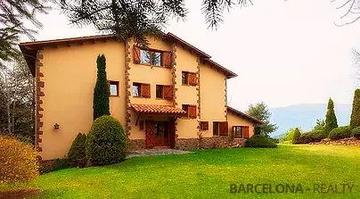 Mountain farmhouse with rural tourism licence