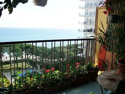 Piso en primera línea en Blanes, 4 dormitorios
