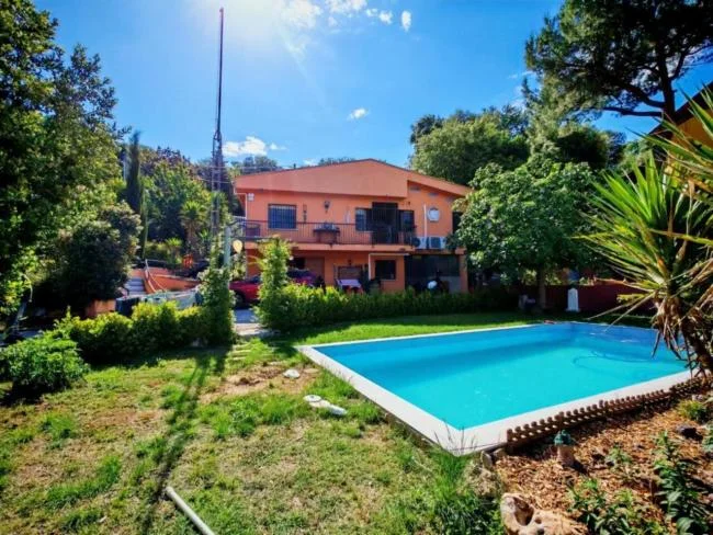Casa de montaña con parcela de 975 m²