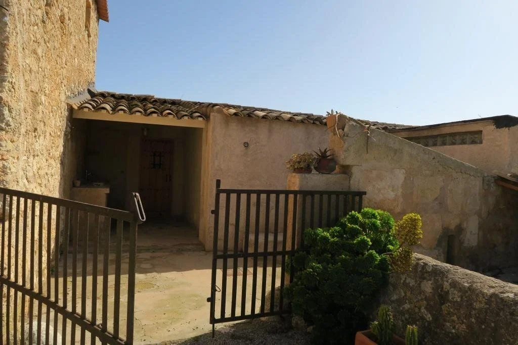 Finca rústica en Ariany con 5 habitaciones