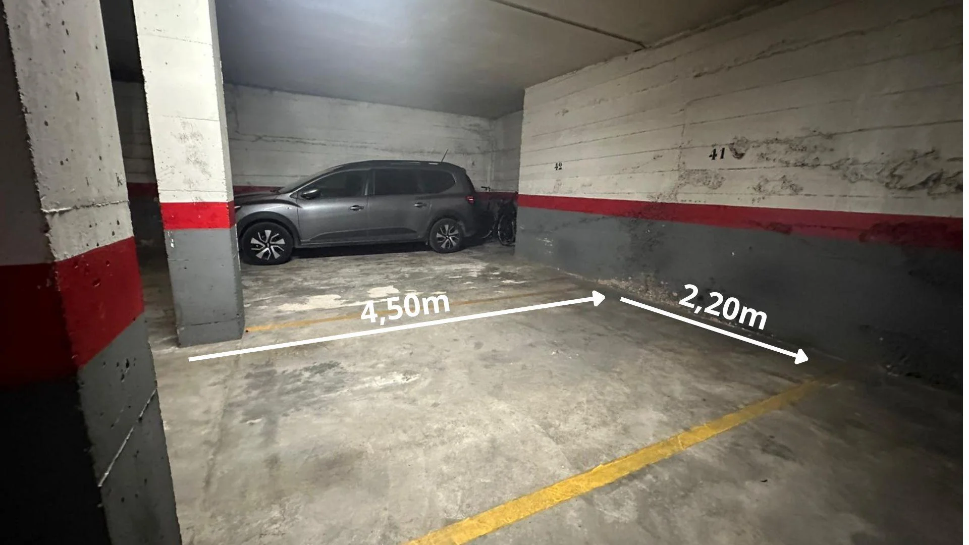 Underground parking space in Vilanova
