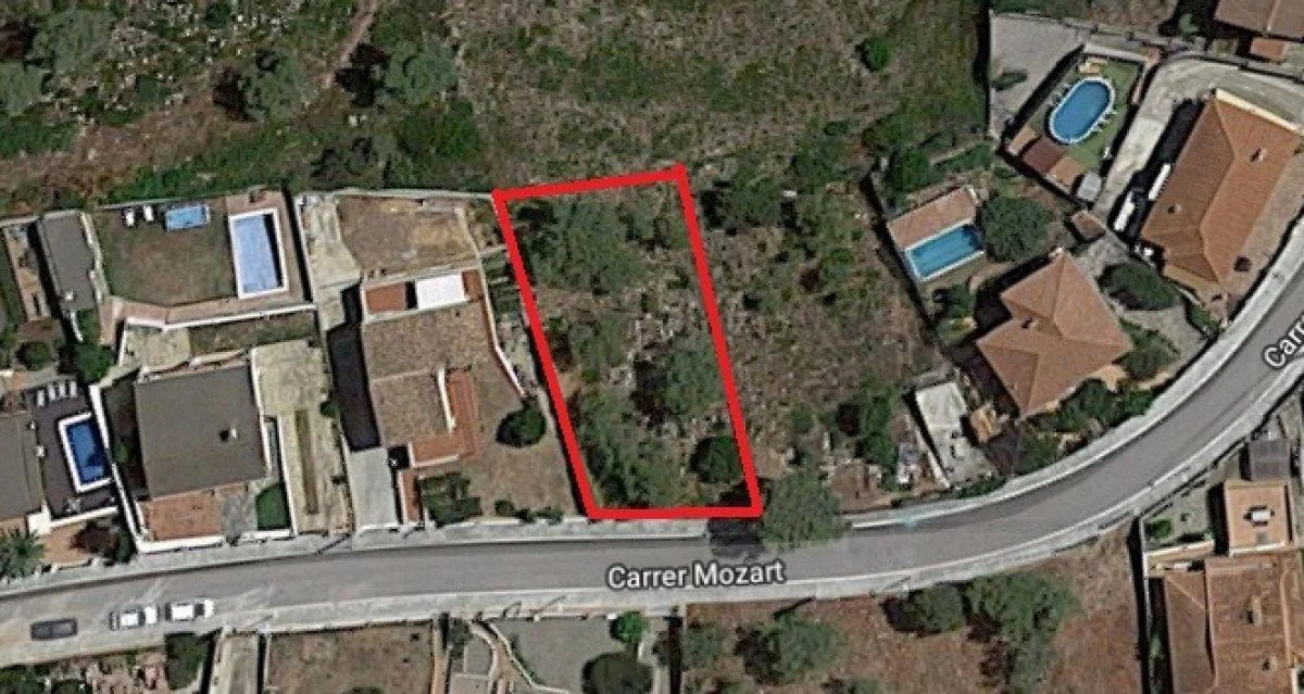 Parcela de 491 m² cerca de Canyelles