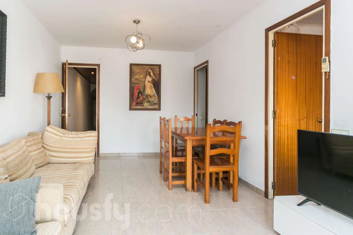 Five-bedroom flat in Poble Nou