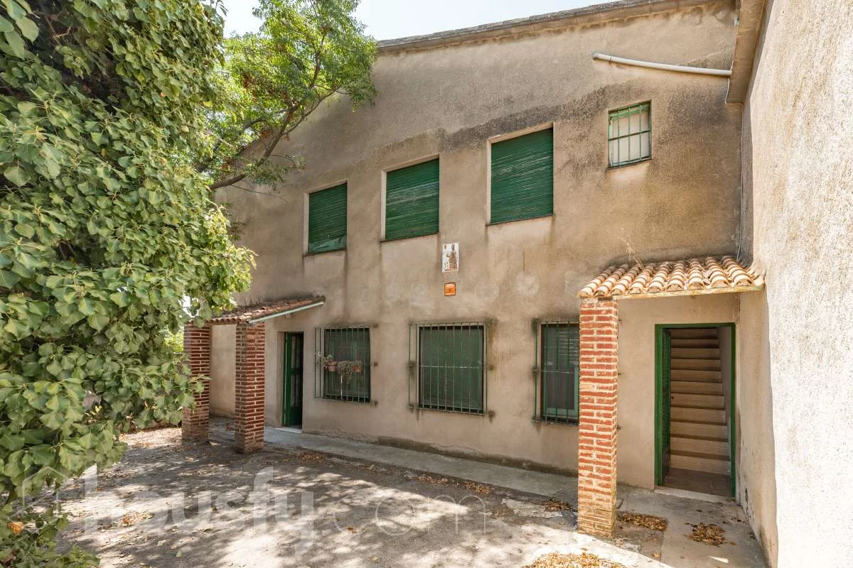 Casa para reformar entre viñedos