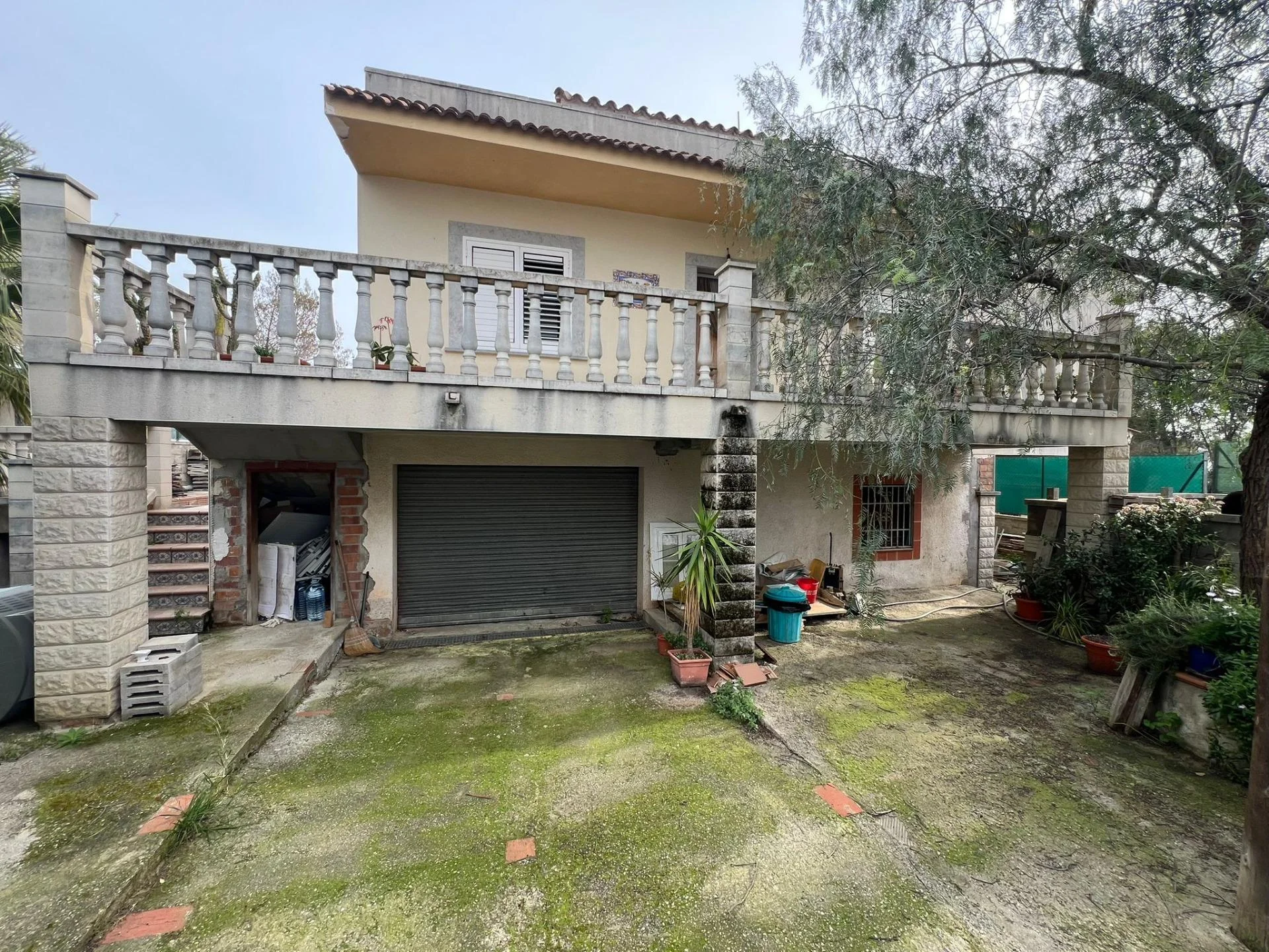 Casa rústica con piscina cerca de Vilanova