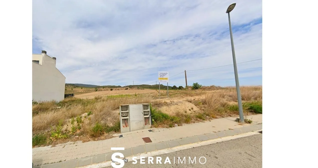 Parcelas edificables entre viñedos de Font-Rubí