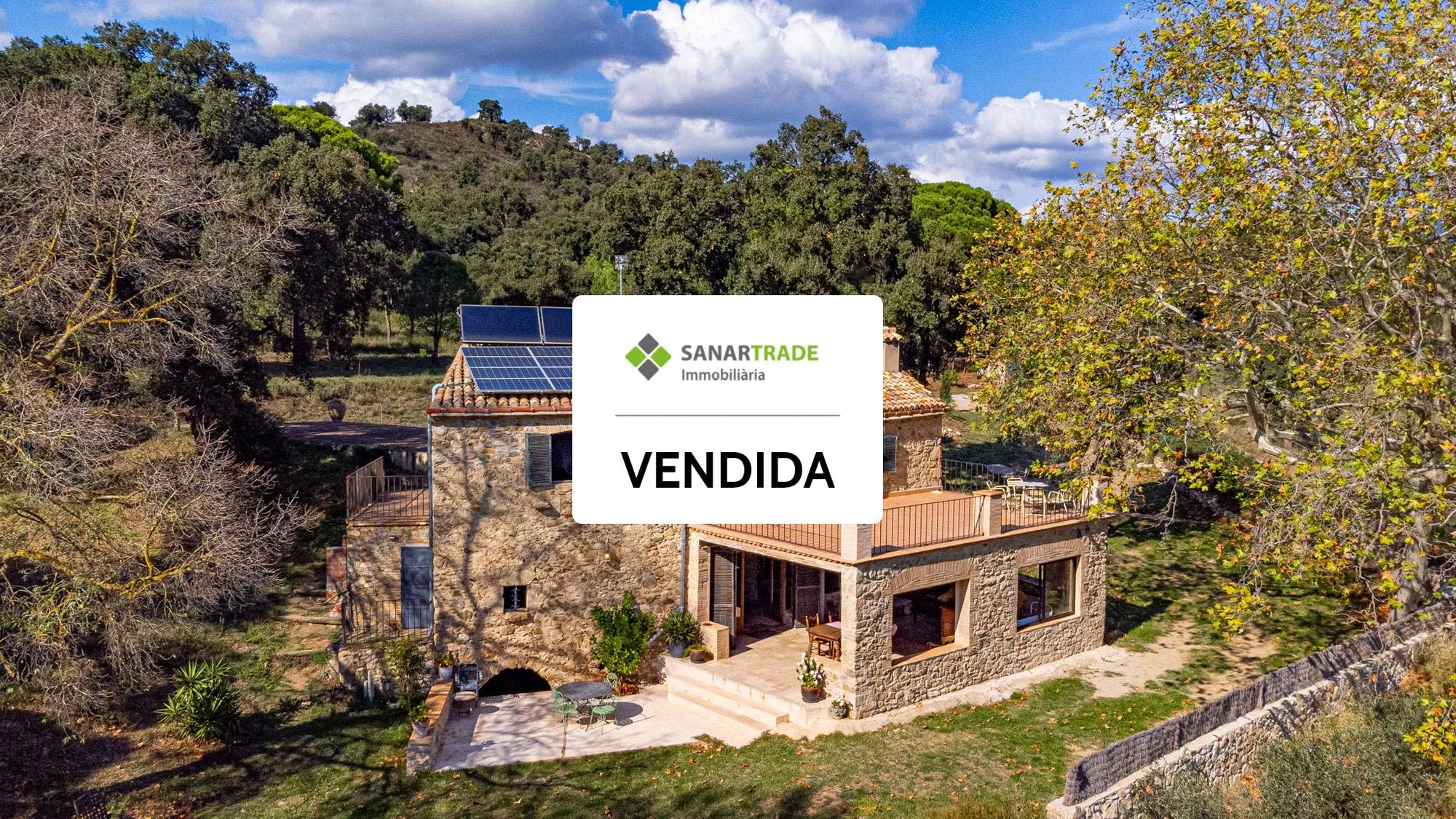 Restored mill with 81,000 m² land