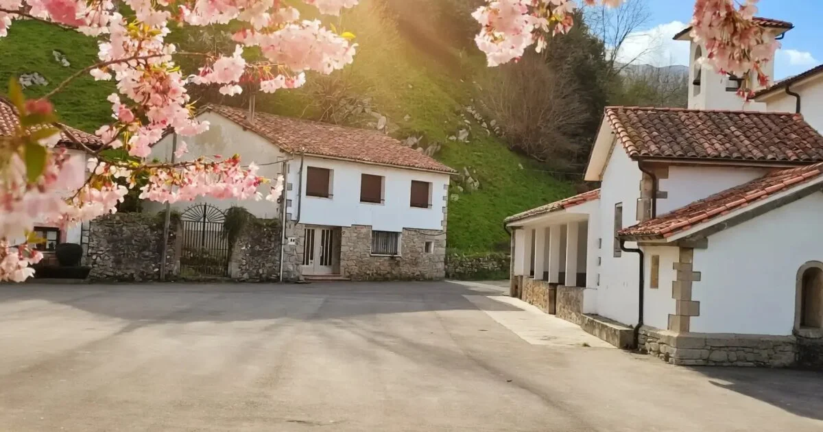 Casa rural amplia cerca de Llanes, 4 dormitorios