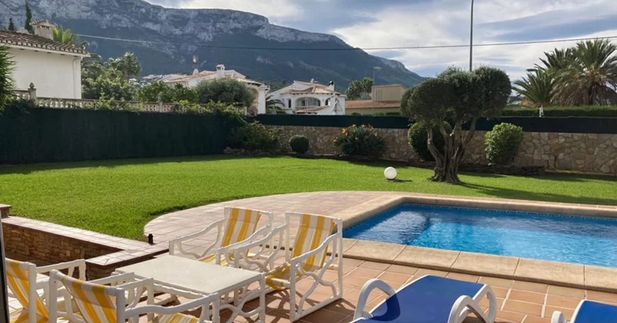 Villa in El Montgó, 5 bedrooms