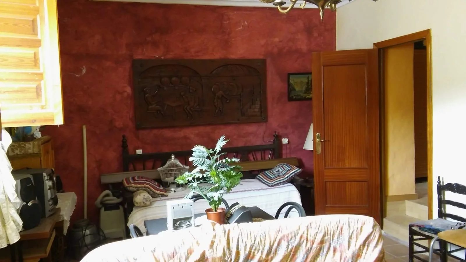 Casa de pueblo para reformar con cuatro dormitorios