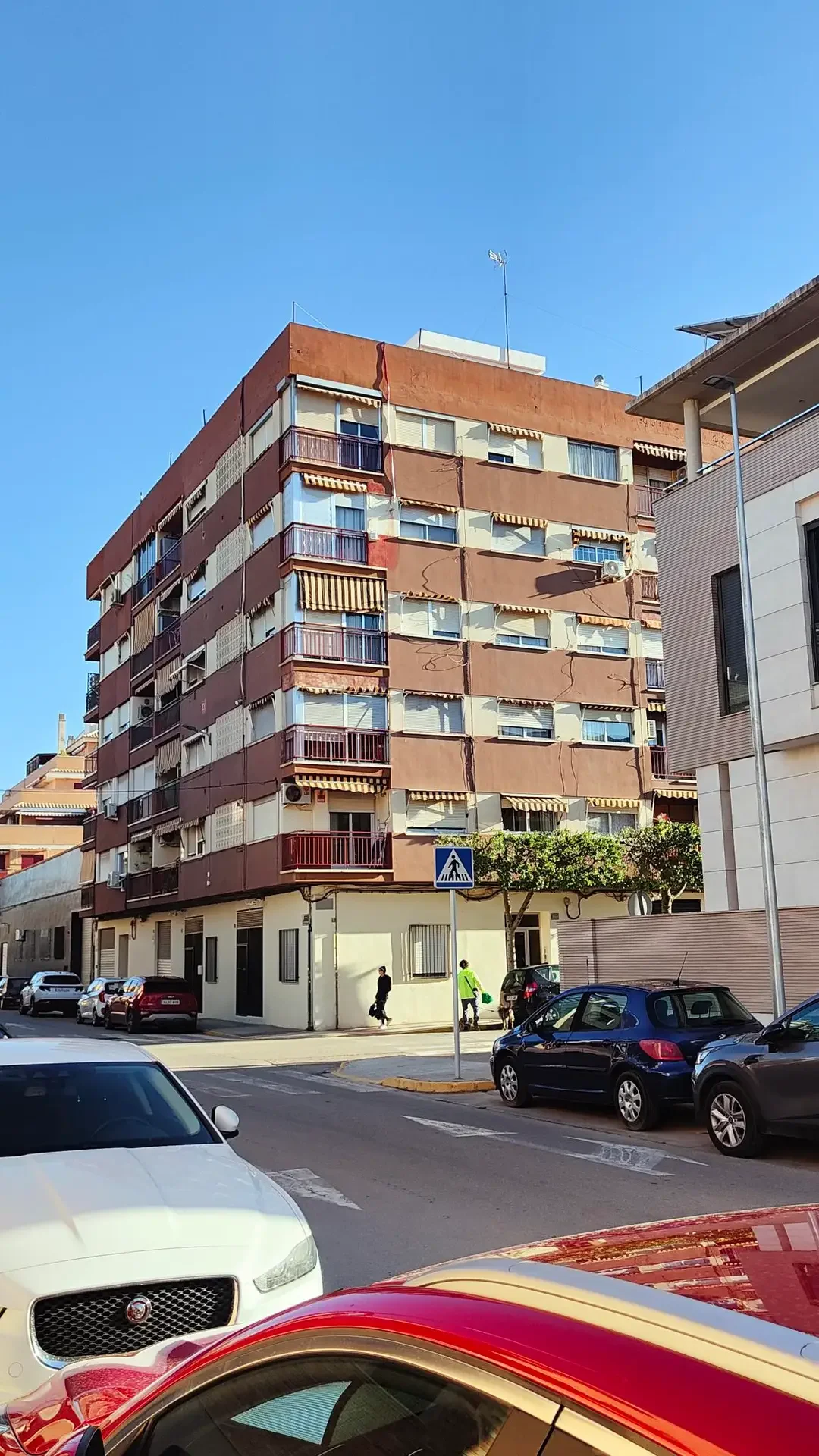 Piso reformado en Sedaví, 3 habitaciones
