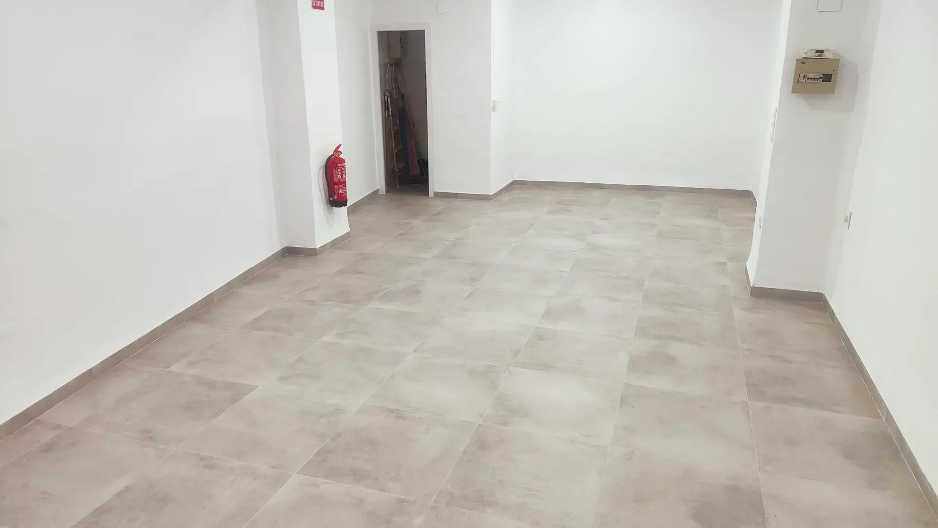 Local comercial reformado de 40 m²