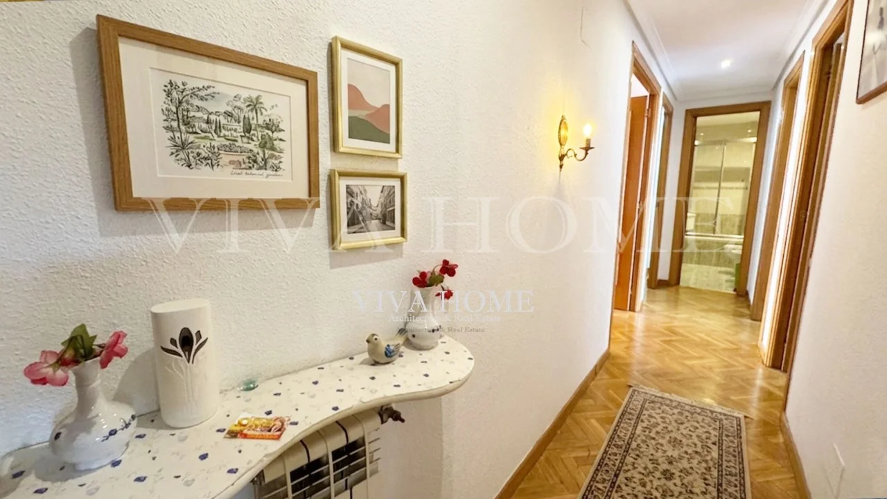 Bright 4th-floor flat with garage in Mejorada del Campo