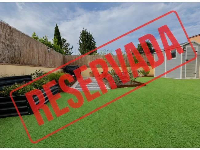 Piso en planta baja con jardín privado