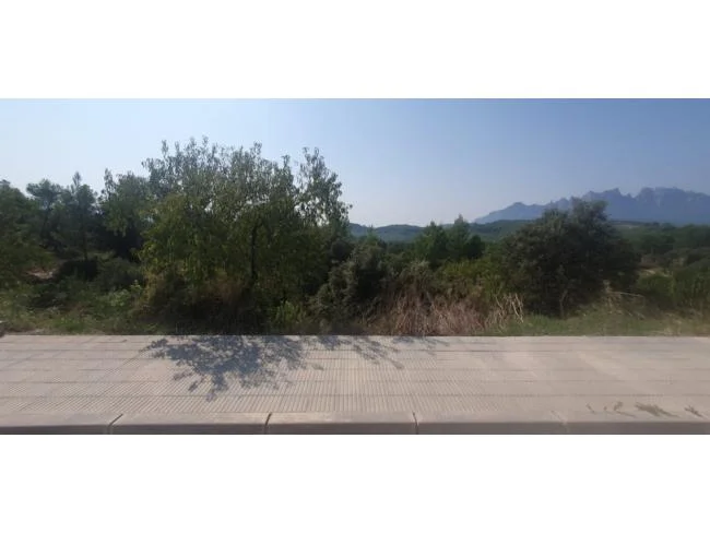 Parcela en Castellgalí, 243 m²