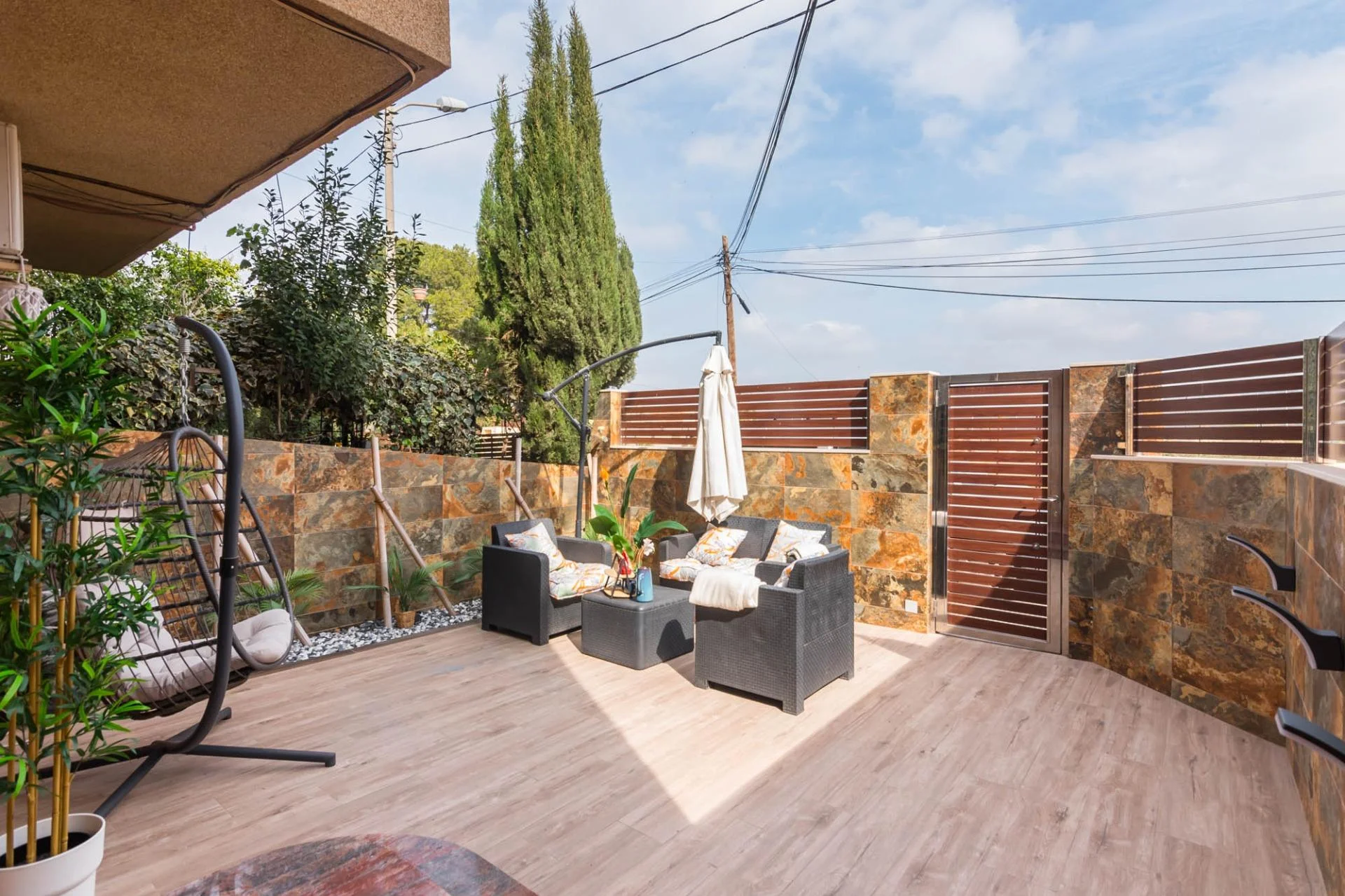 Renovated corner duplex in San José de la Vega, Murcia