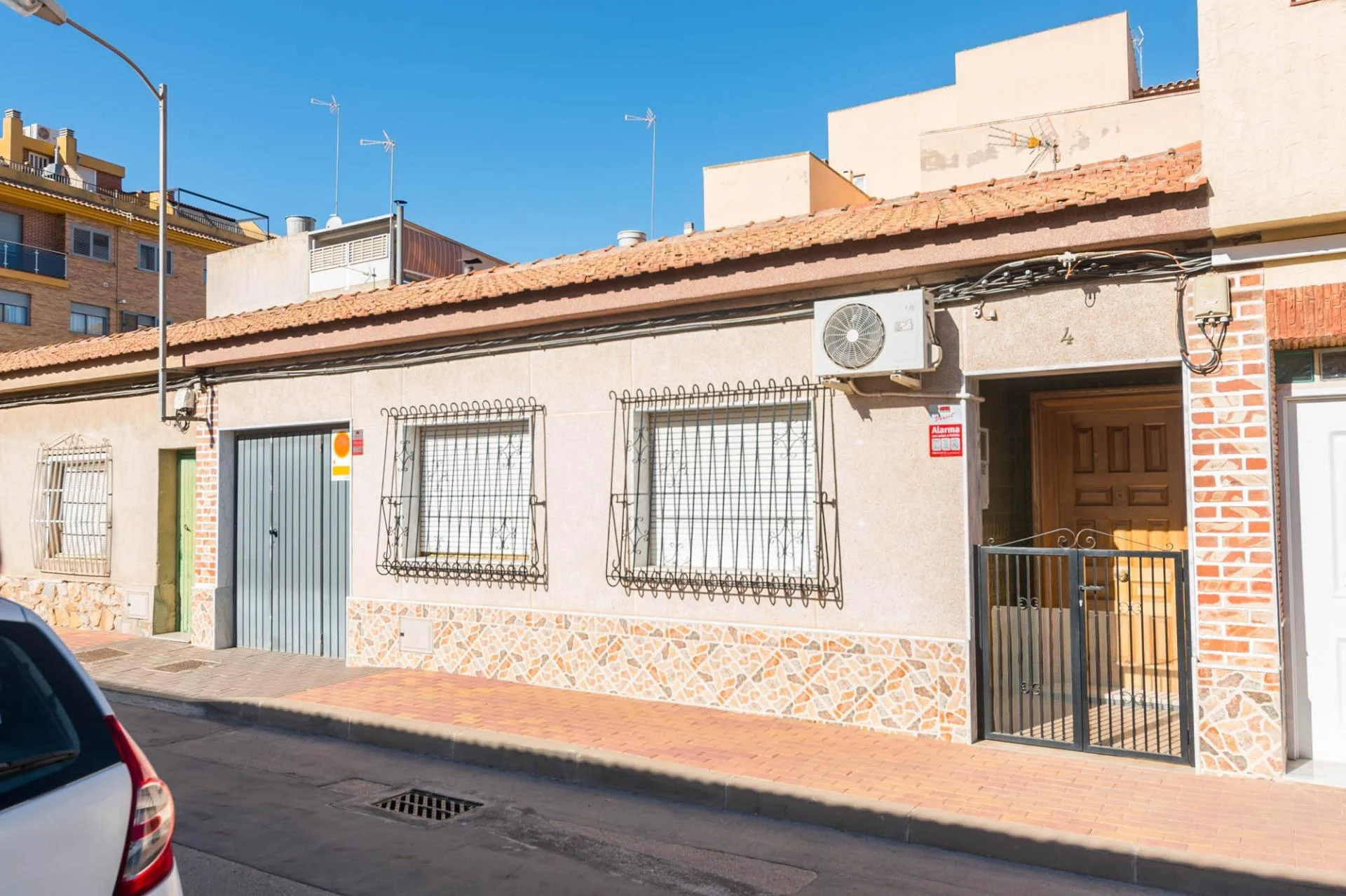Good-condition townhouse, 4 bedrooms, El Palmar