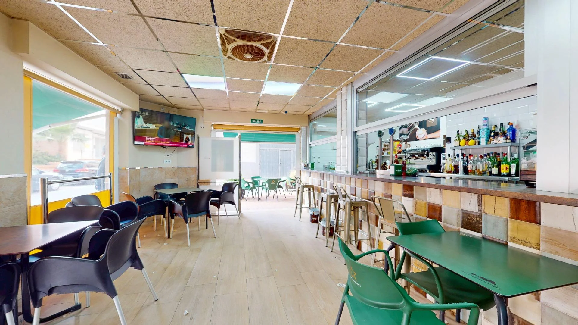 Bar consolidado en Instituto