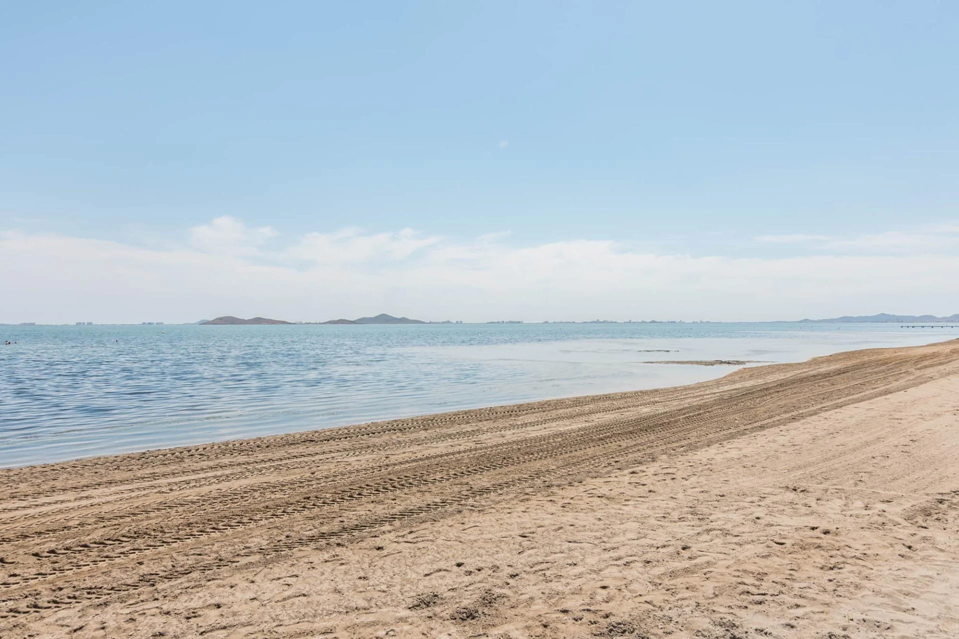 Complejo en Punta Brava con tres viviendas